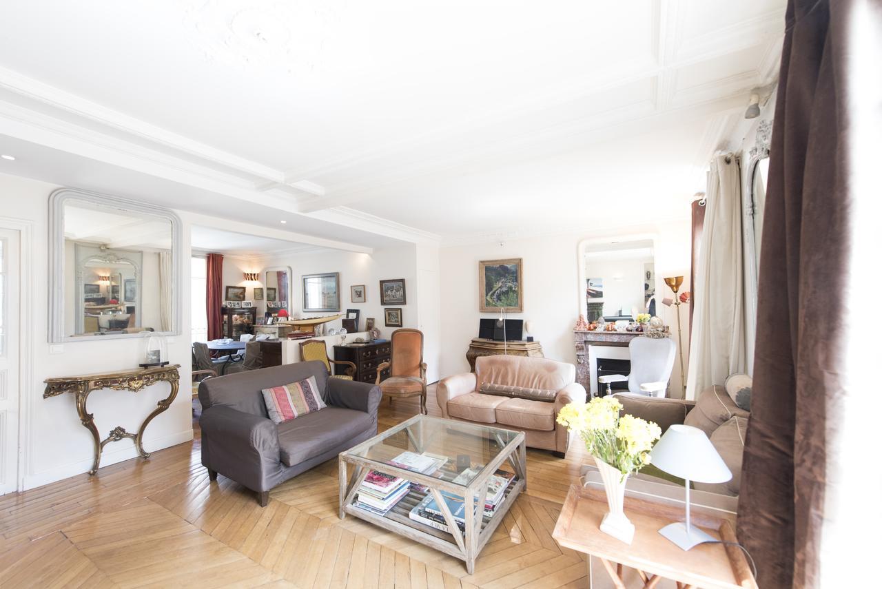 Veeve - Musical Retreat In The 15th Appartamento